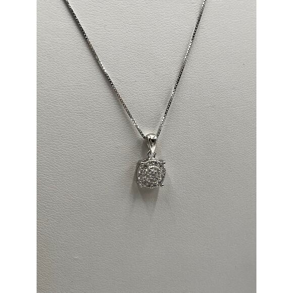 Helzberg Diamonds Sterling Silver CZ Round Cluster Pendant Necklace NWT - Picture 7 of 8